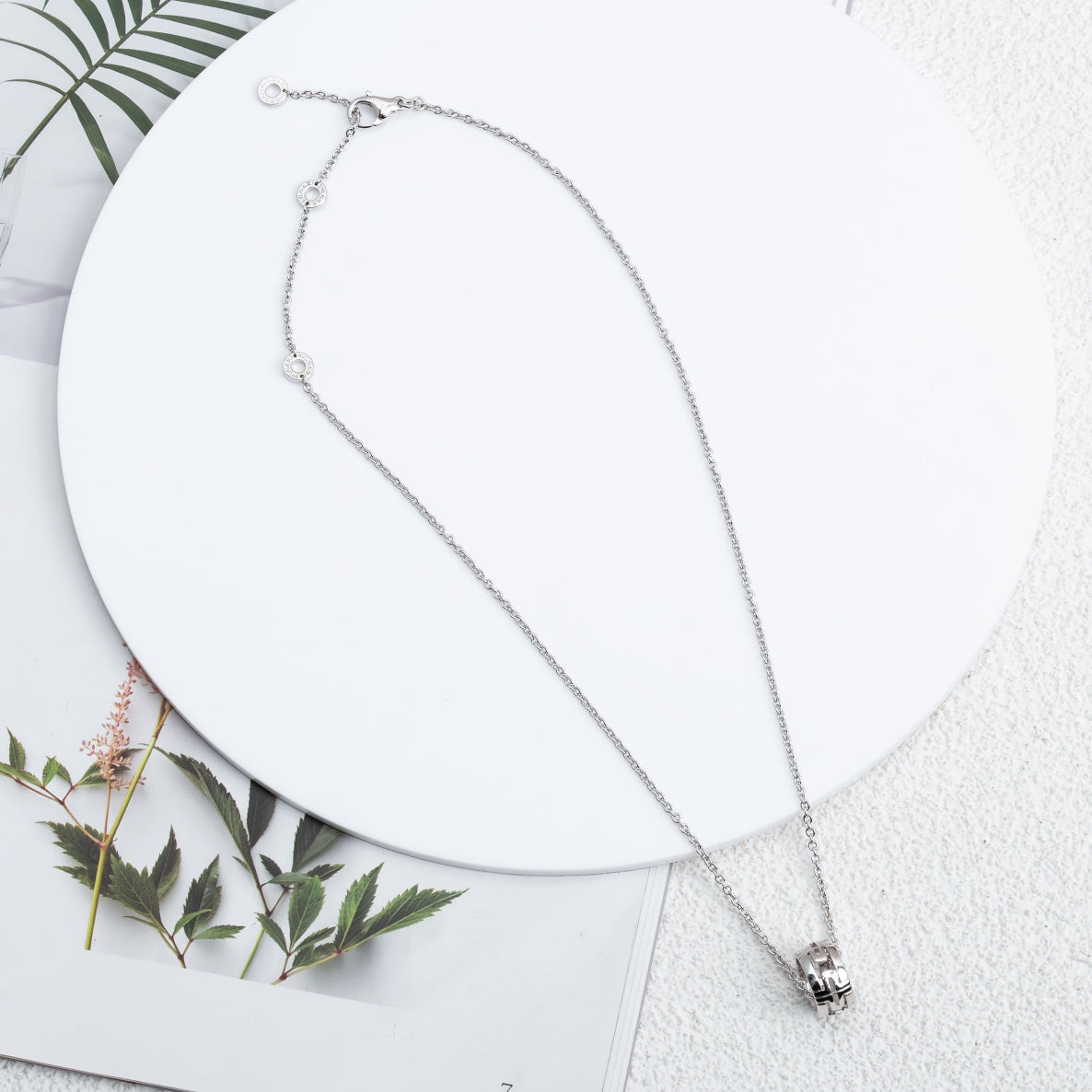 [vivabelle]PARENTESI NECKLACE SILVER
