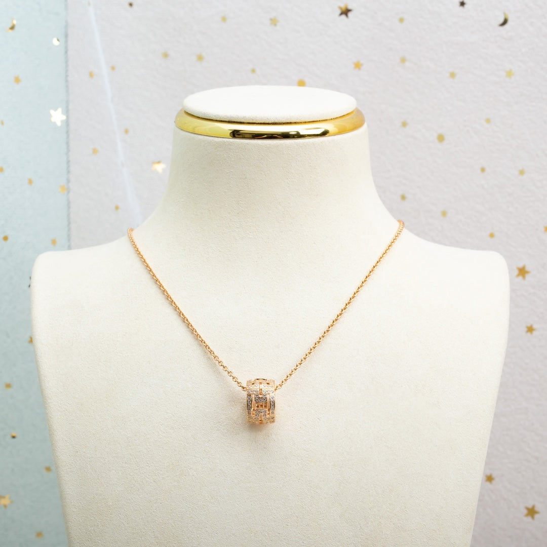 [vivabelle]PARENTESI NECKLACE PINK GOLD DIAMOND