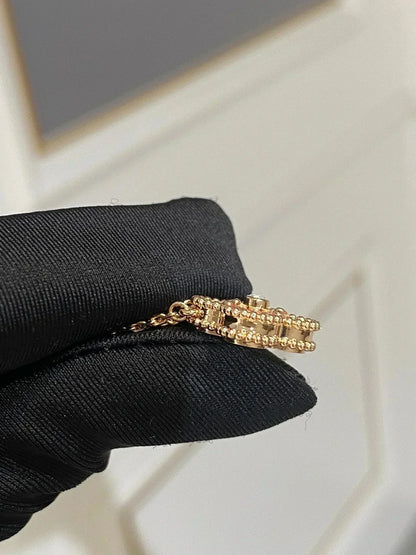 [vivabelle]CLOVER 15MM DIAMOND RHODONITE NECKLACE