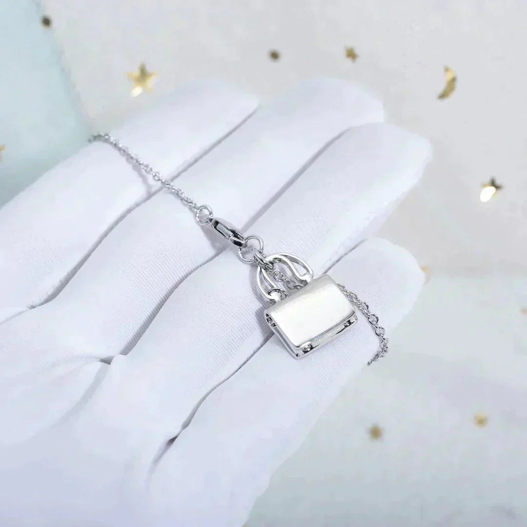 [vivabelle]AMULETTE PEDANT SILVER NECKLACE