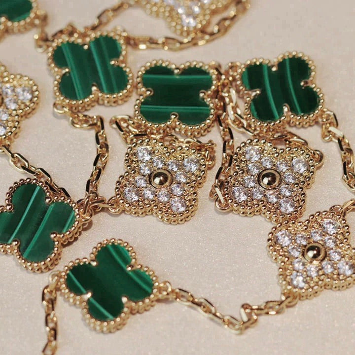 [vivabelle]CLOVER 20 MOTIFS MALACHITE DIAMOND NECKLACE