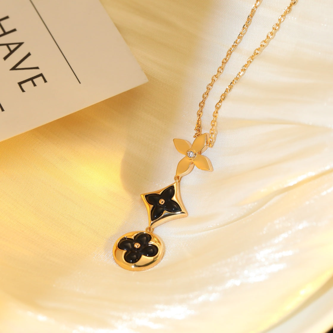 [vivabelle]STAR AND SUN ONYX PINK GOLD NECKLACE