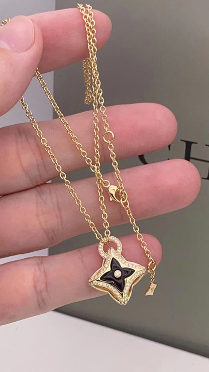 [vivabelle]STAR PEDANT PINK GOLD DIAMOND NECKLACE
