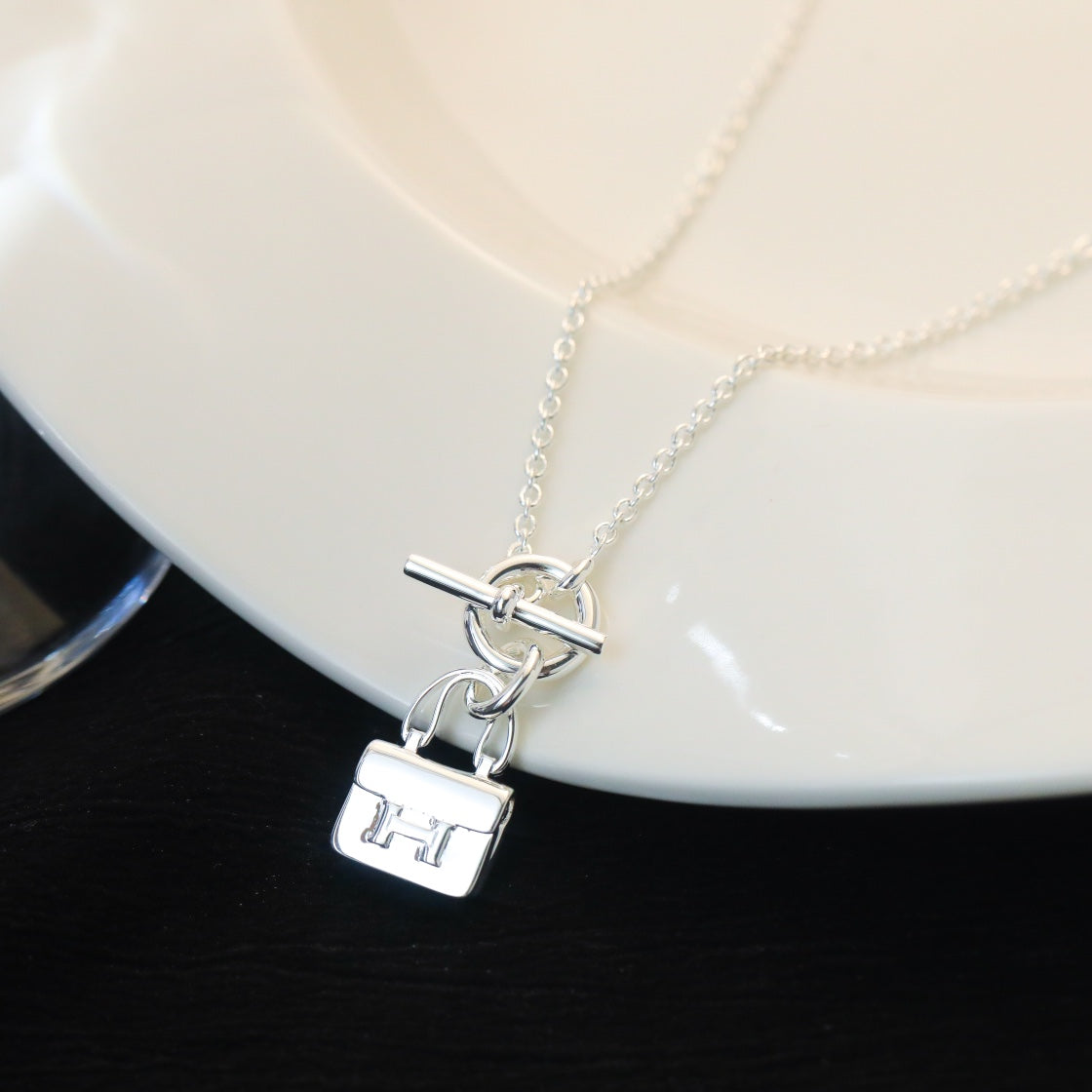 [vivabelle]POP H PEDANT SILVER NECKLACE