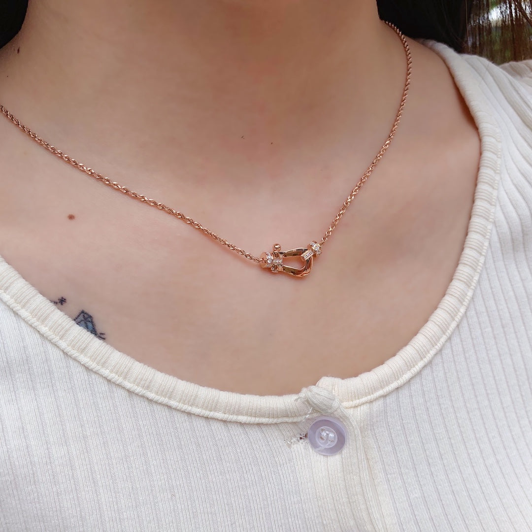 [vivabelle]FORCE 10 PINK GOLD DIAMOND NECKLACE
