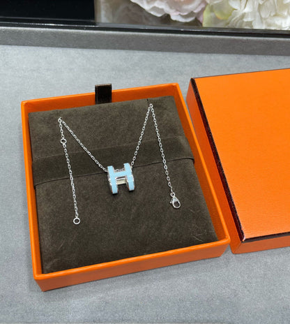[vivabelle]POP H SKY BLUE NECKLACE