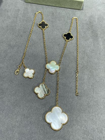 [vivabelle]CLOVER 6 MOTIF MOP ONYX GOLD NECKLACE