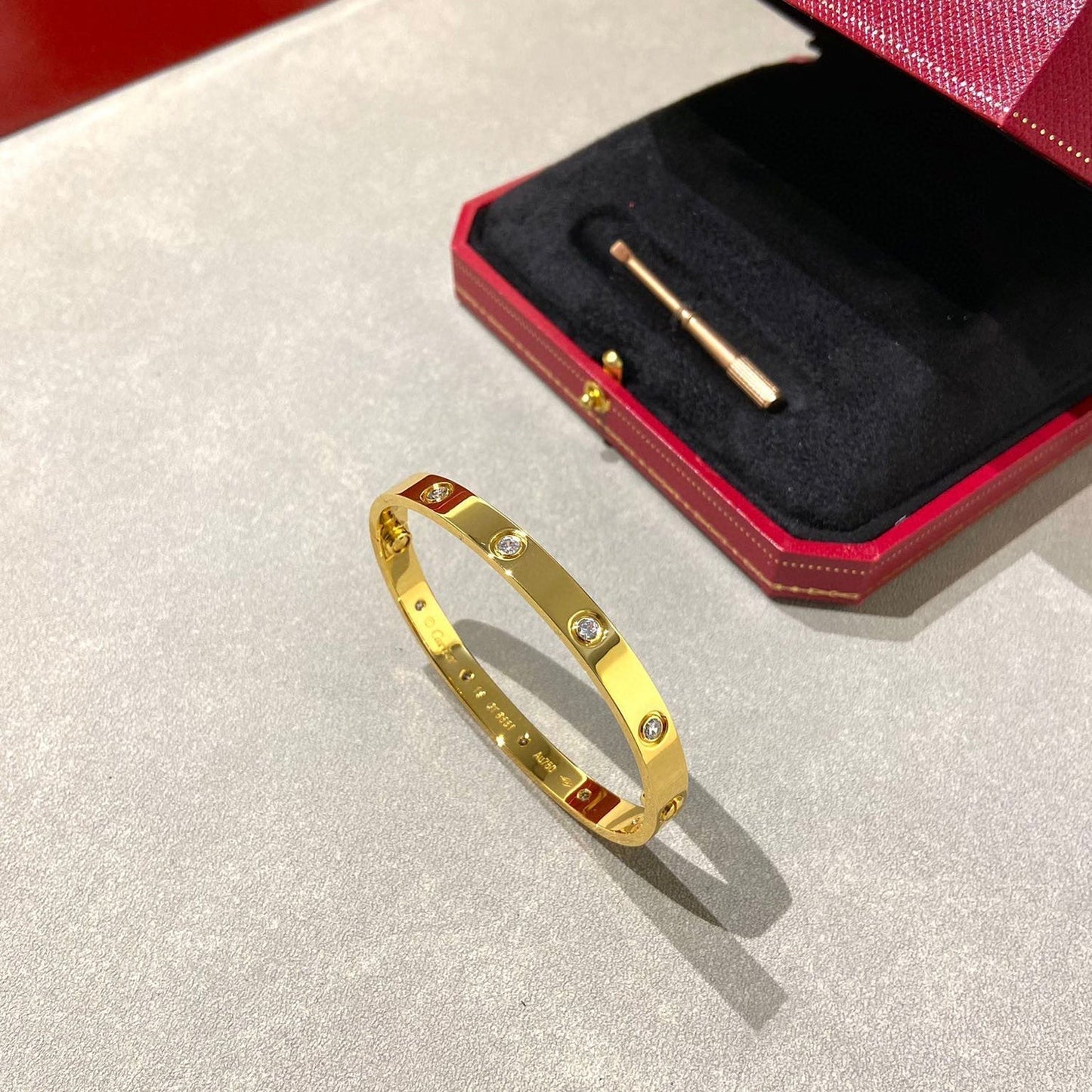 [vivabelle]LOVE BRACELET 6.1MM 10 DIAMONDS