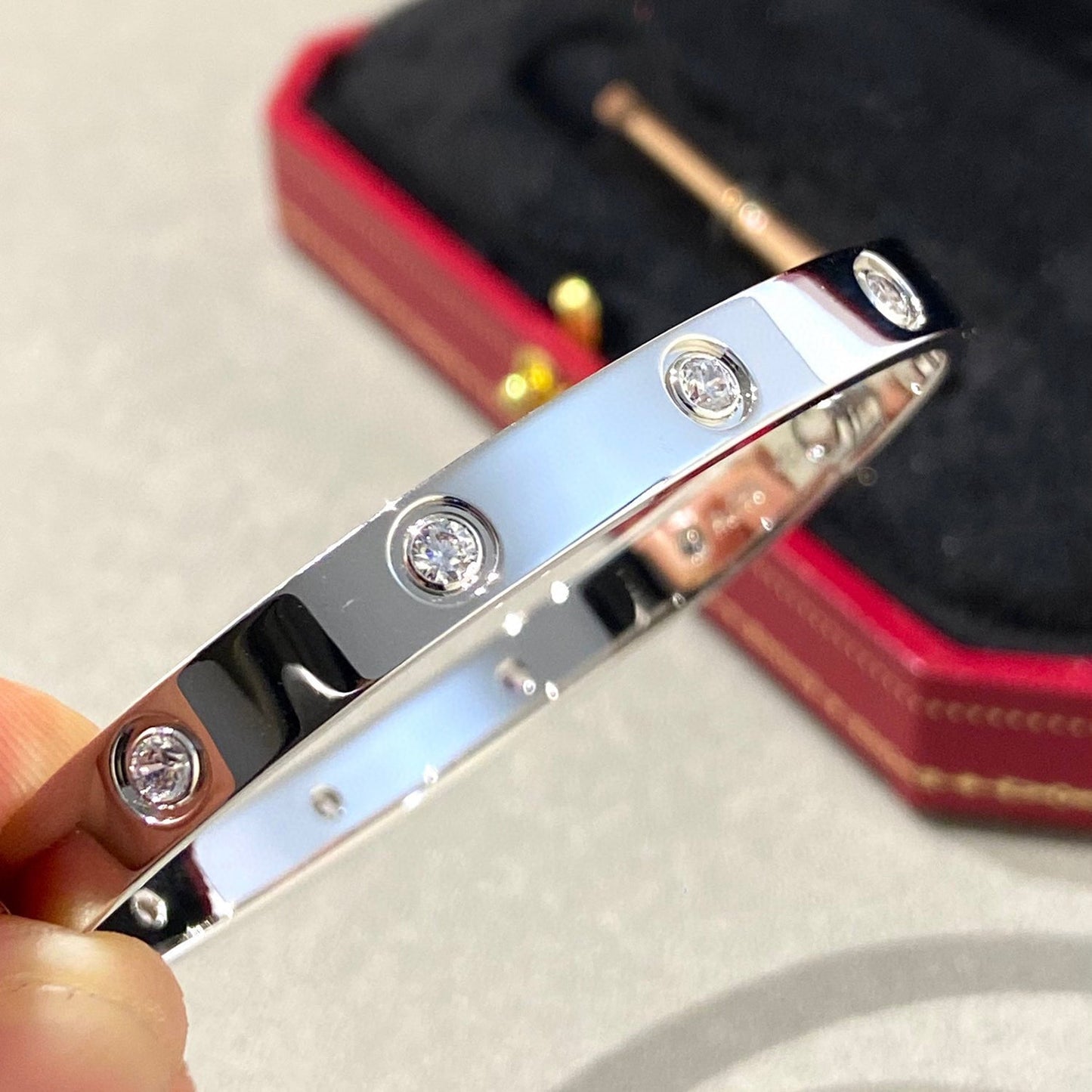 [vivabelle]LOVE BRACELET 6.1MM 10 DIAMONDS