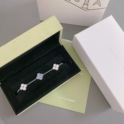 [vivabelle]CLOVER  5 MOTIF DIAMOND PURPLE CHALCEDONY BRACELET SILVER