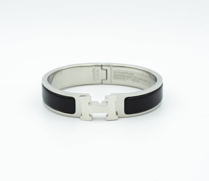 [vivabelle]H BLACK BRACELET