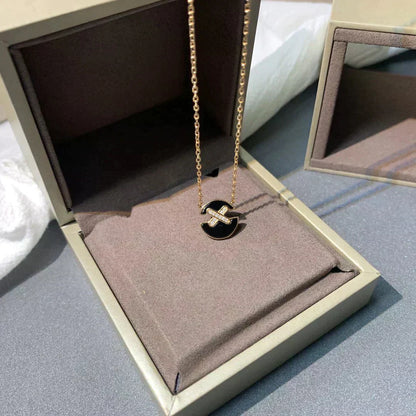 [vivabelle]JEUX DE ROSE GOLD DIAMOND NECKLACE