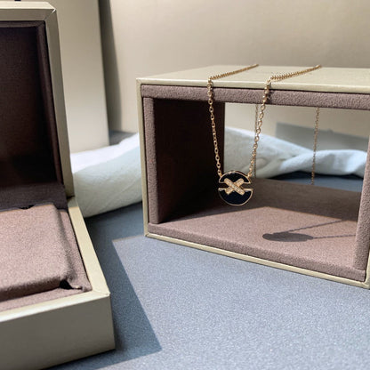 [vivabelle]JEUX DE PINK GOLD DIAMOND NECKLACE