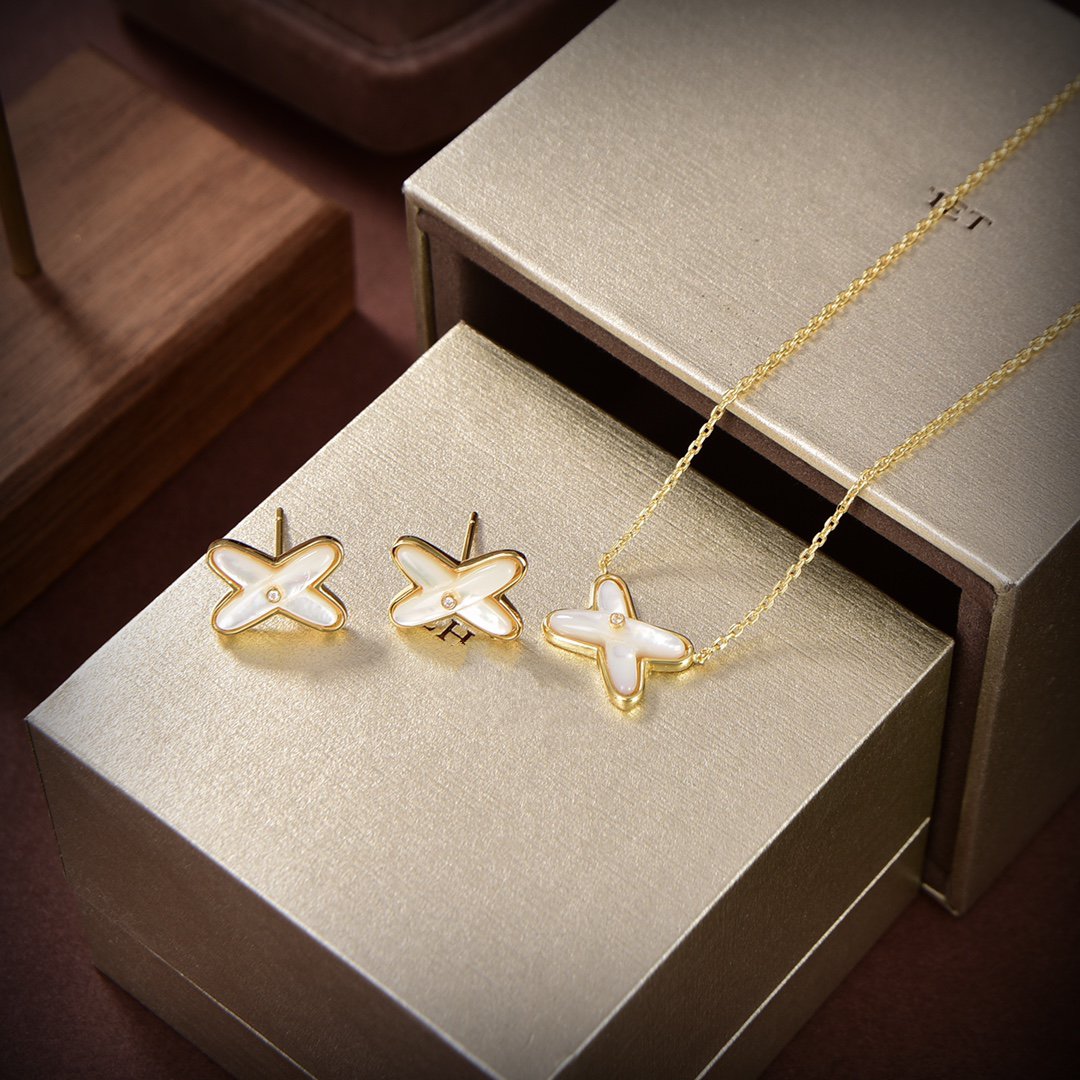 [vivabelle]JEUX DE WHITE MOP GOLD DIAMOND EARRINGS