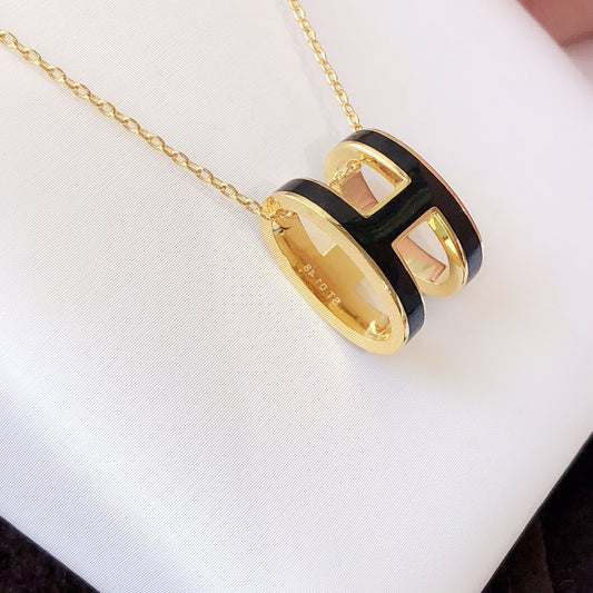 [vivabelle]HM CLIC BLACK ENAMEL GOLD NECKLACE