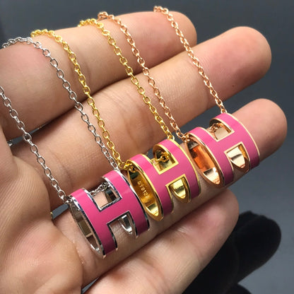 [vivabelle]H NECKLACE PINK