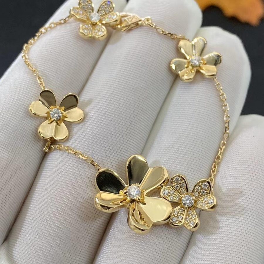 [vivabelle]FRIVOLE GOLD 5 FLOWERS BRACELET