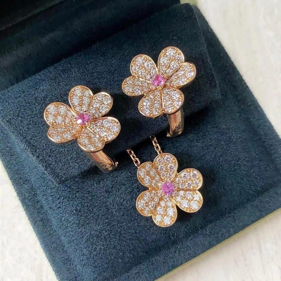 [vivabelle]FRIVOLE PINK GOLD FLOWER DIAMOND EARRINGS