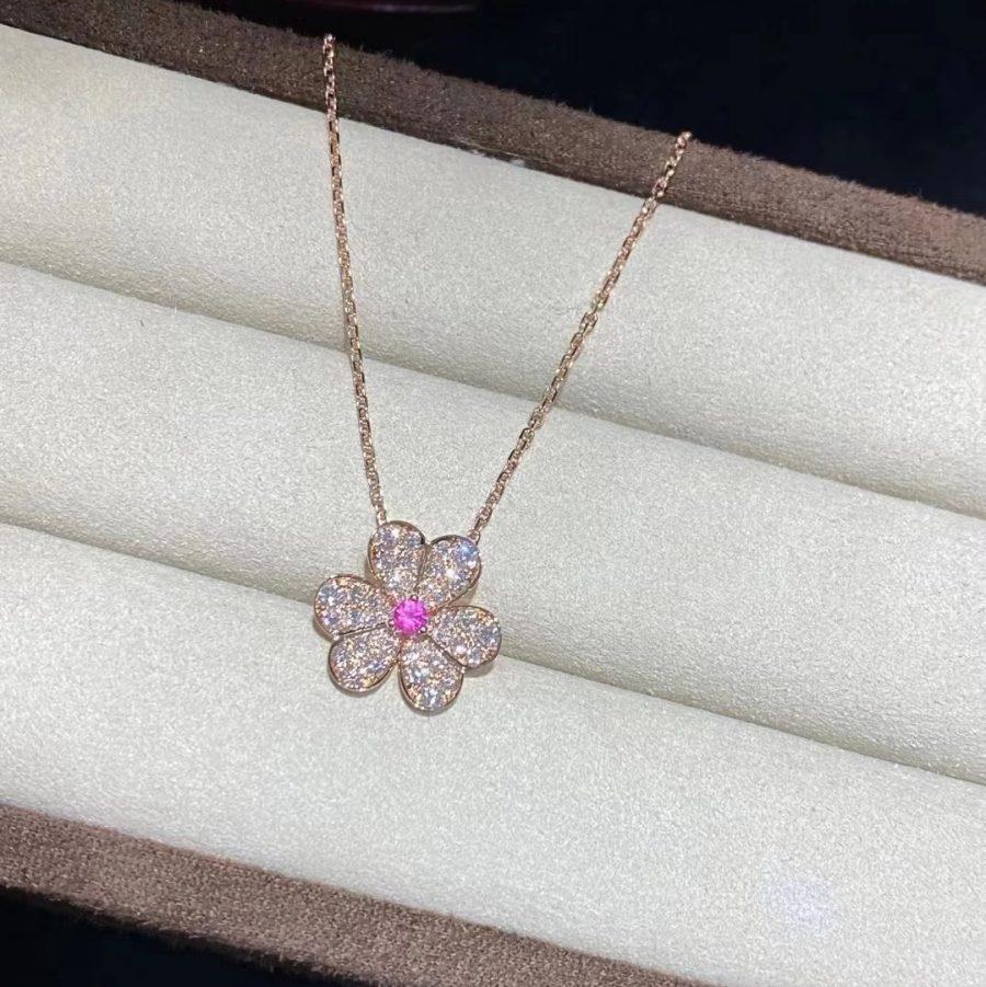 [vivabelle]FRIVOLE ROSE GOLD FLOWER DIAMOND NECKLACE