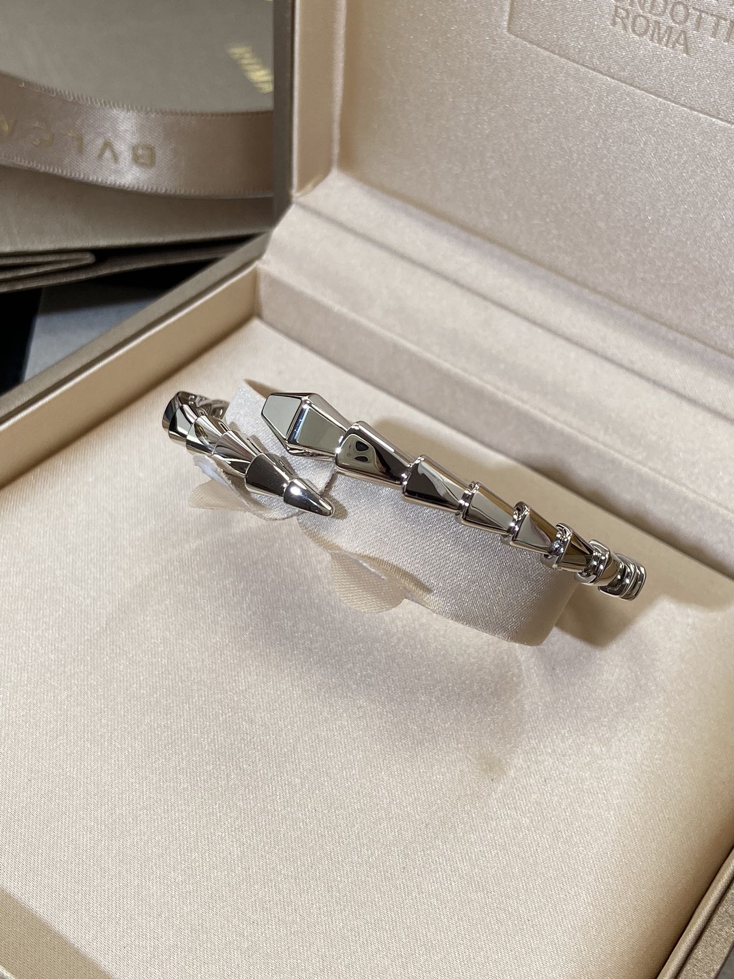 [vivabelle]SERPENTI VIPER SILVER BRACELET