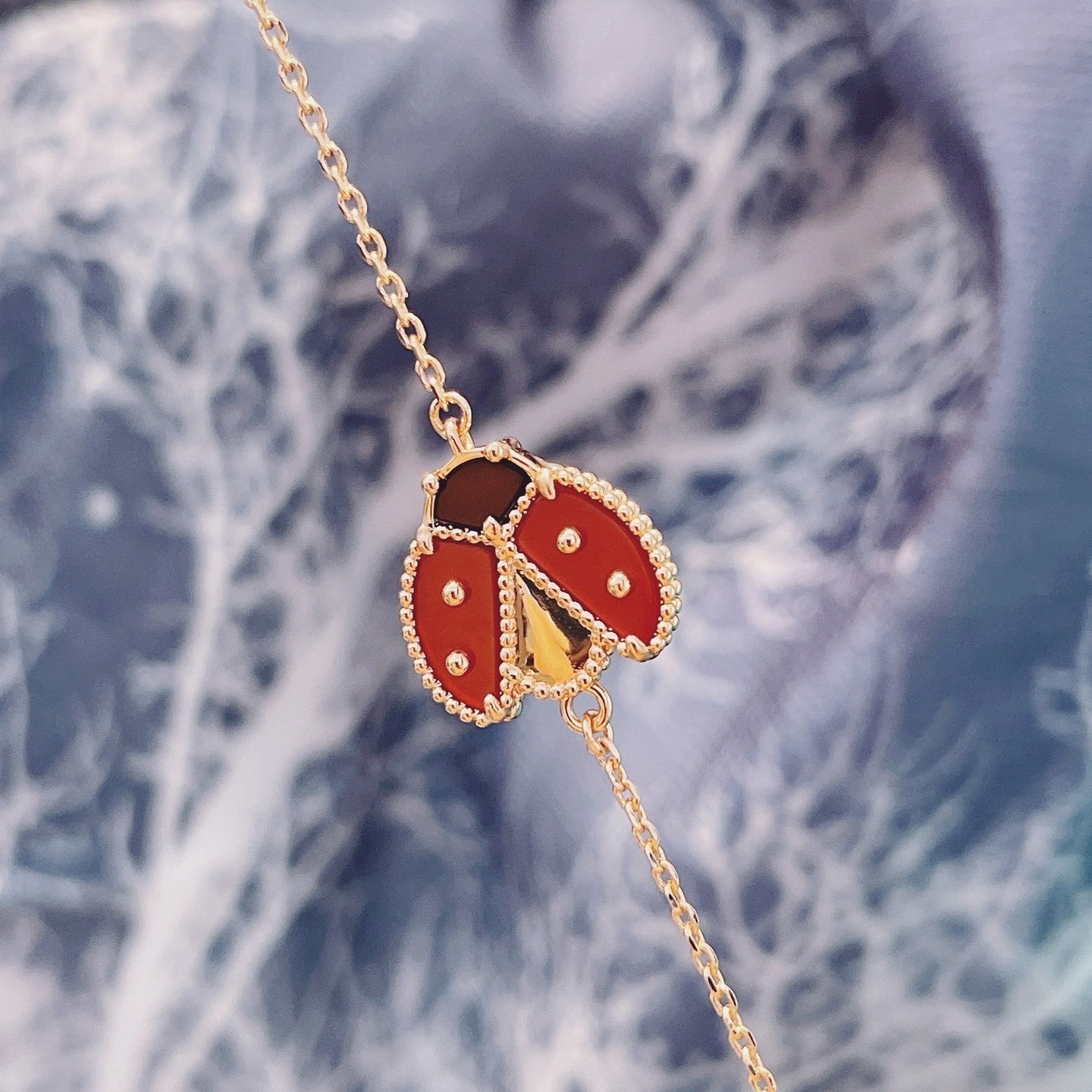 [vivabelle]LUCKY SPRING 1 MOTIF PINK GOLD BRACELET